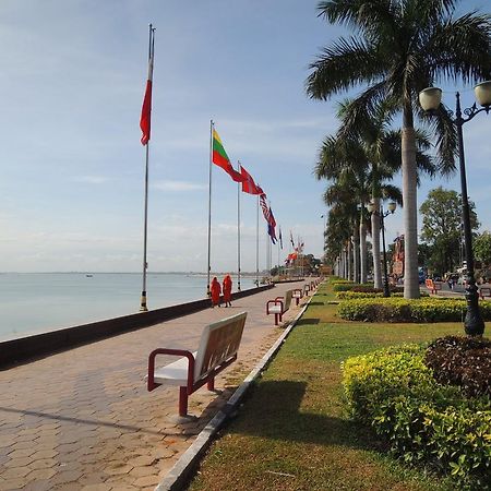Longlin House I Hotel Phnom Pen Exterior foto