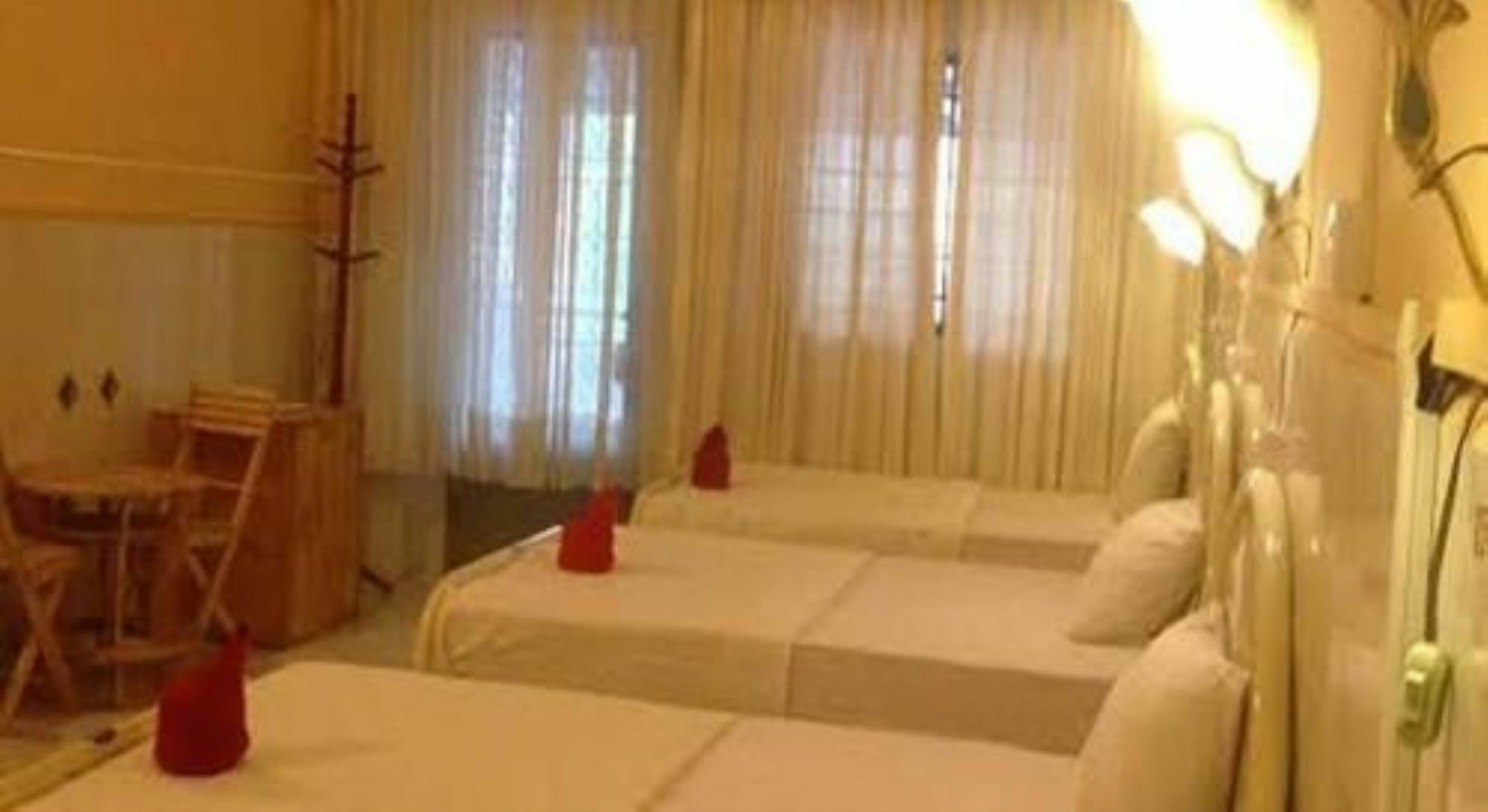 Longlin House I Hotel Phnom Pen Exterior foto